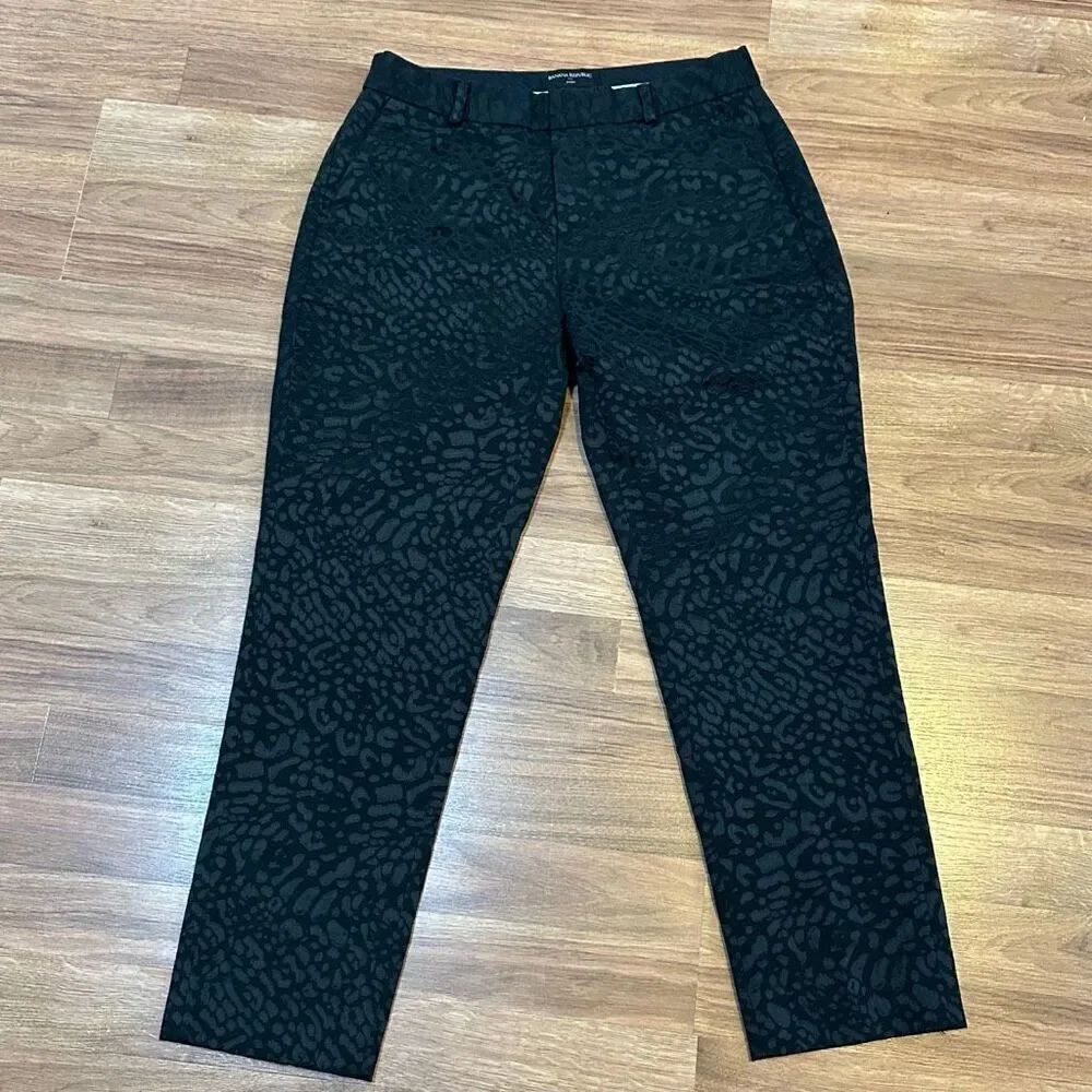 Banana Republic Avery Black textured Pants | Women Size 4